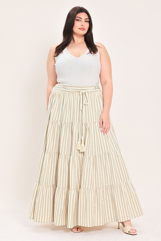Hamptons Weekend Woven Maxi Skirt - Regular & Plus Size