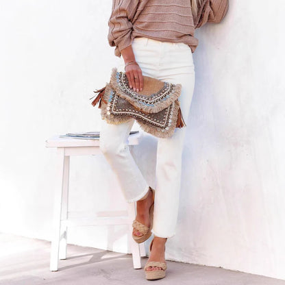 Raw hem white ankle jeans