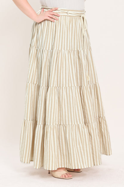 Hamptons Weekend Woven Maxi Skirt - Regular & Plus Size