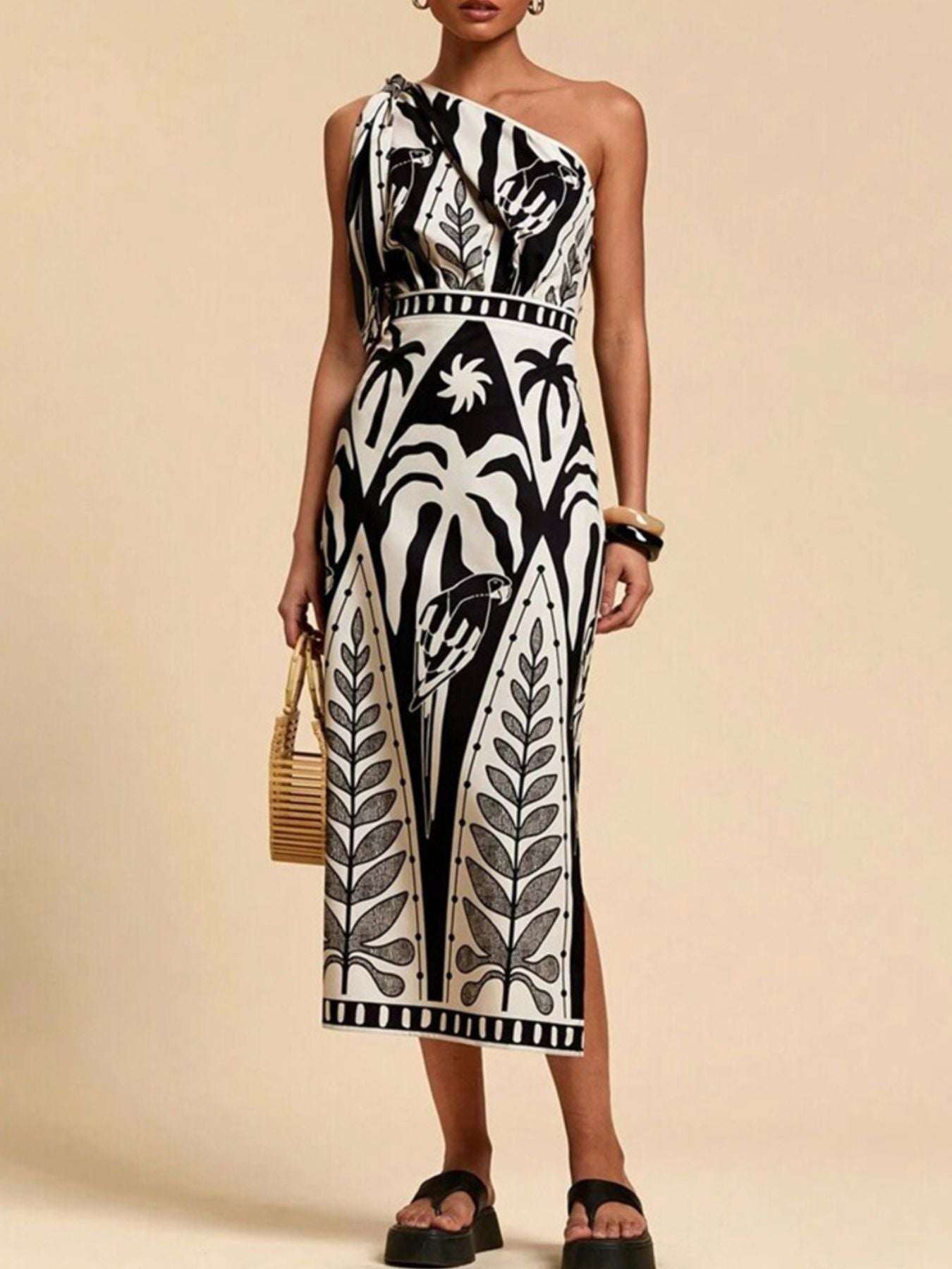 a2effc62-aee9-4421-859f-00ef23dfd8b9-Max