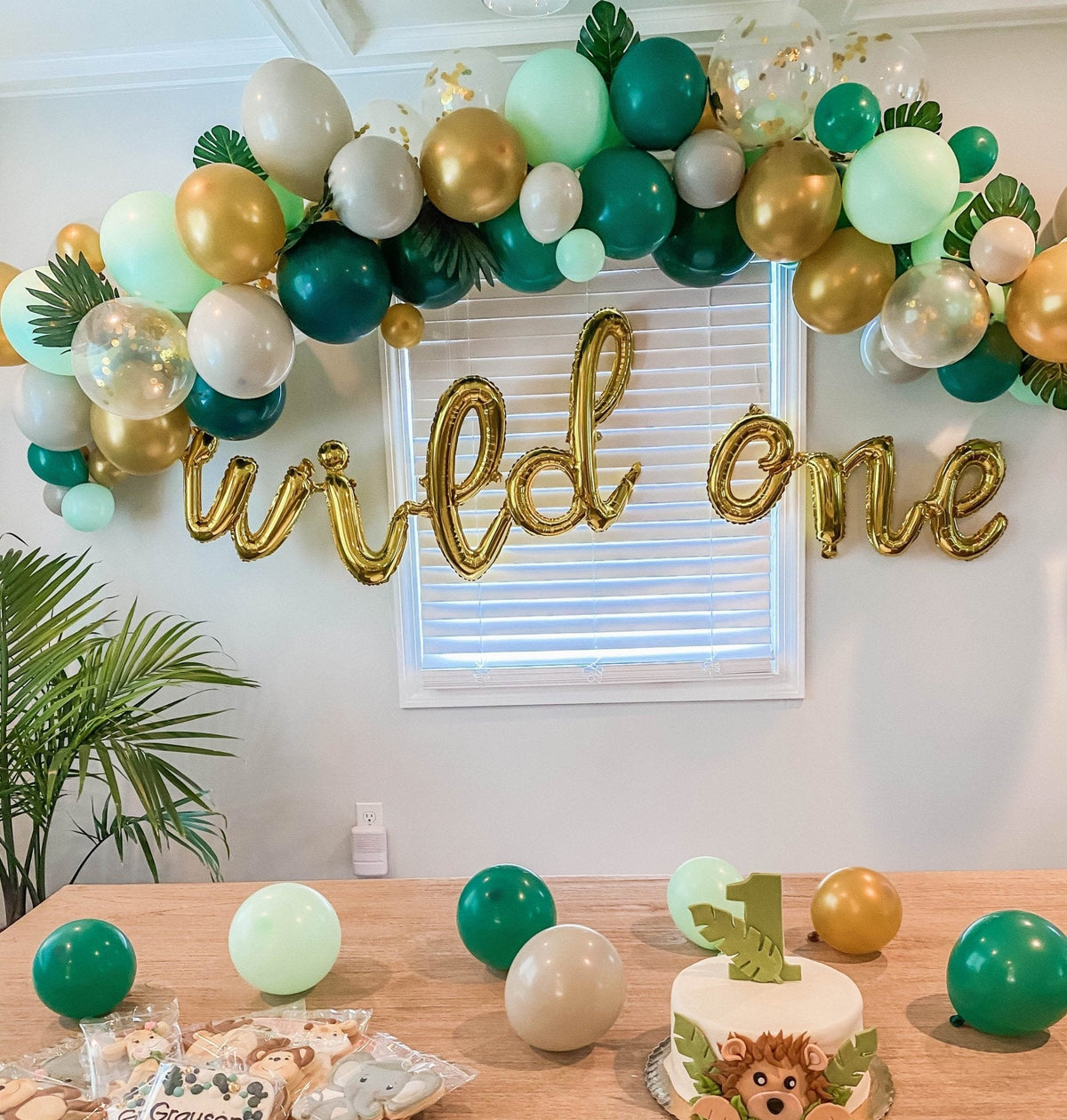 Wild one balloon arch DIY kit.